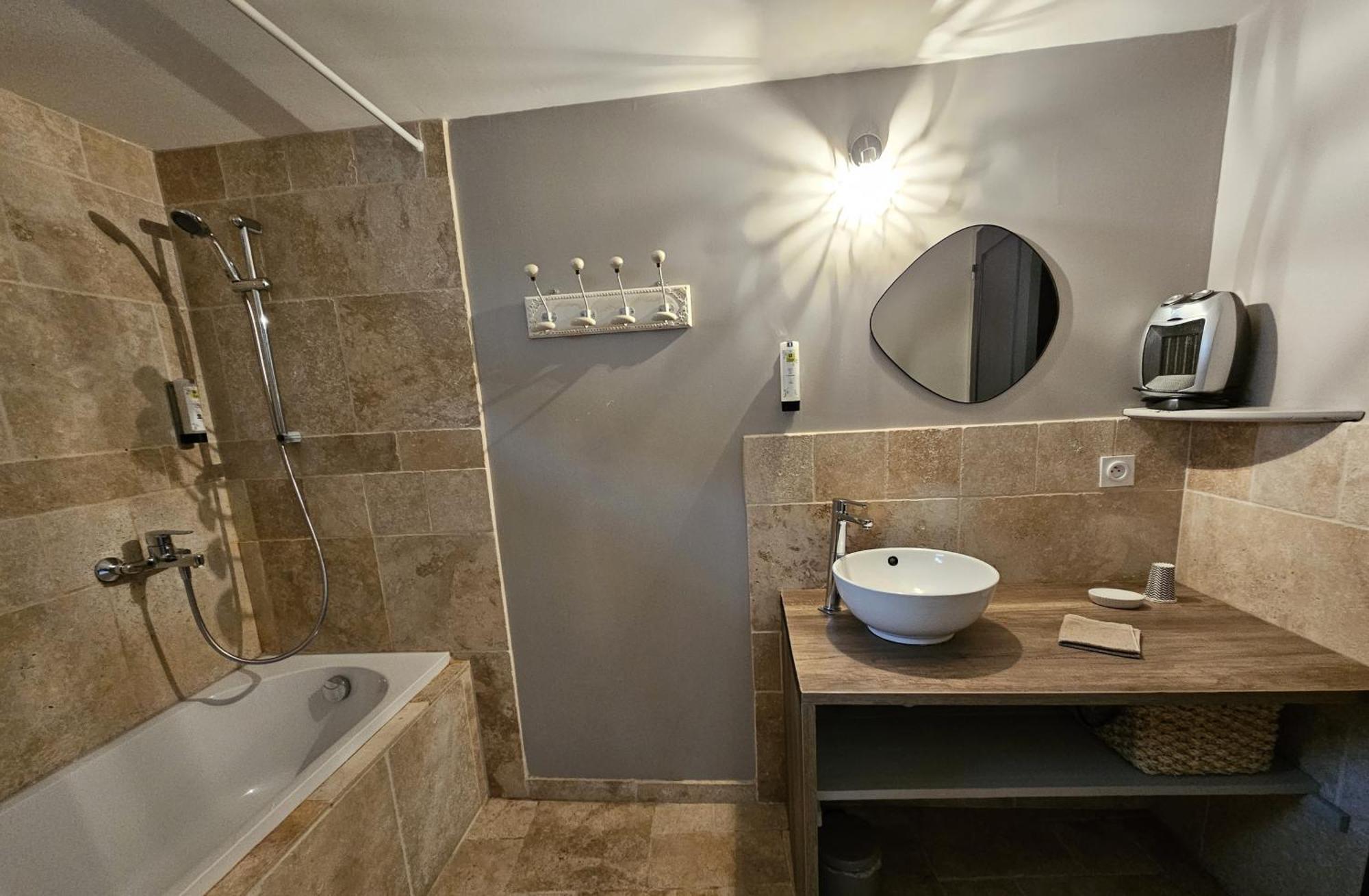 La Fontaine De Rocoule Hotel Rochefort-en-Valdaine Luaran gambar